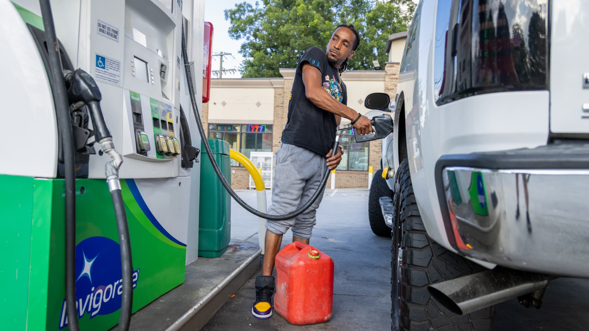 Why gas prices could stay high this fall even as crude oil retreats