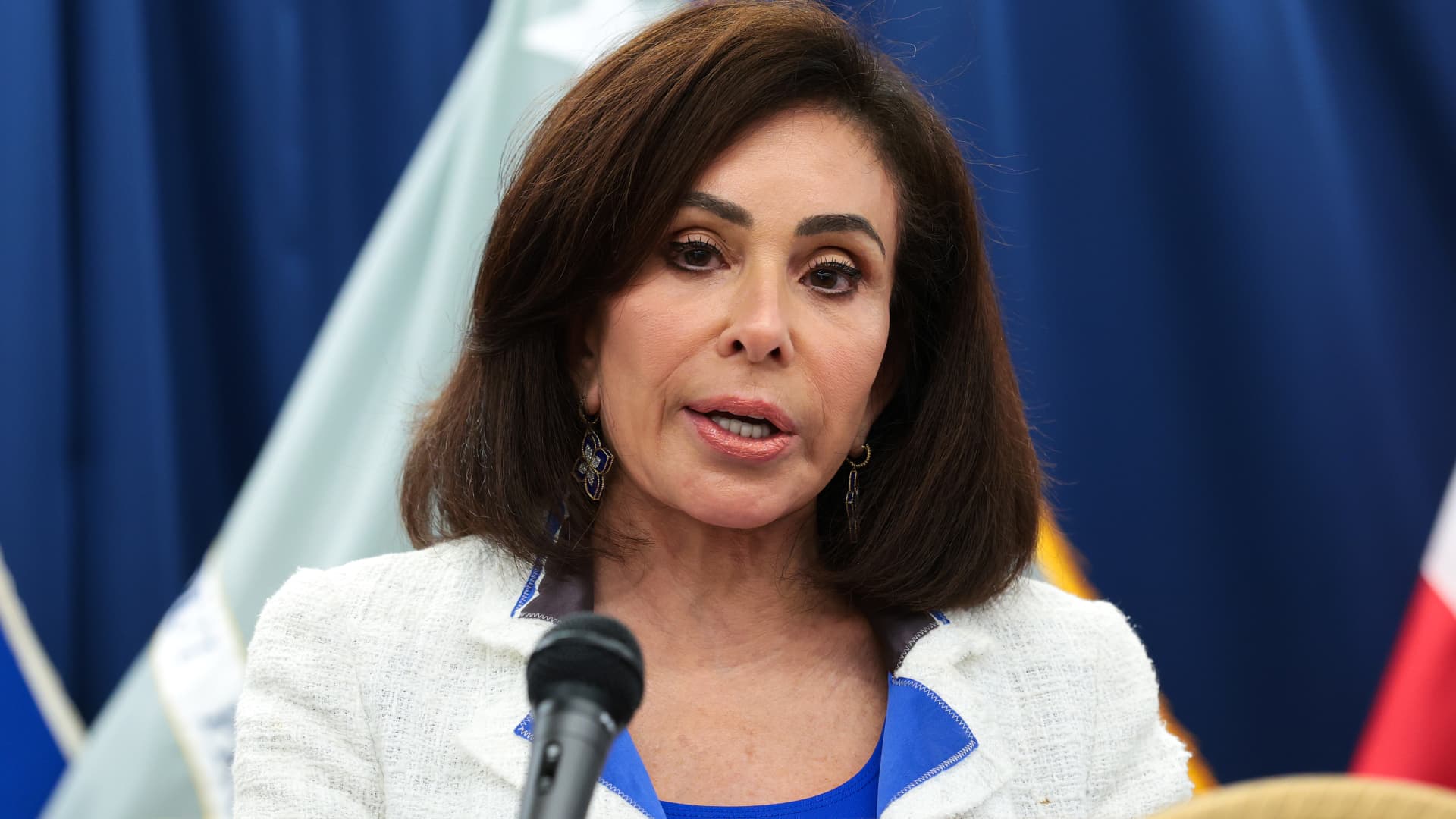 Trump criticizes Jeanine Pirro but will not say whether her job is safe