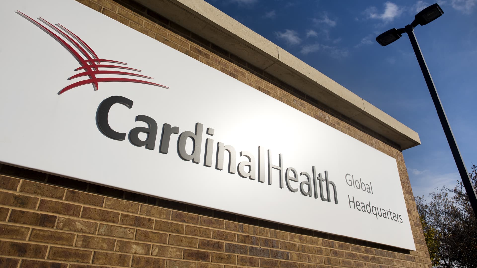 Cardinal Health adds home-care assets in $360 million deal spree