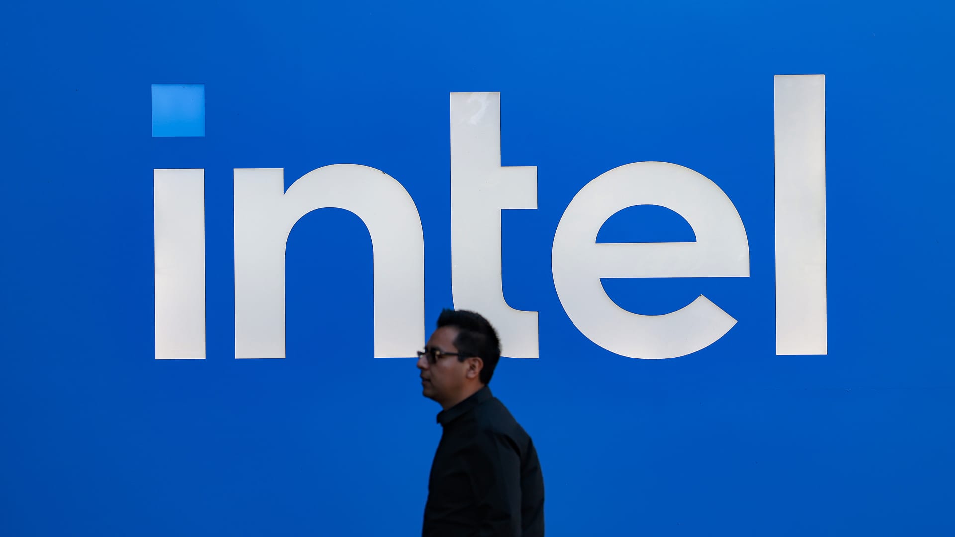 Intel stock dip contrasts with Dover bounce in CNBC Club recap