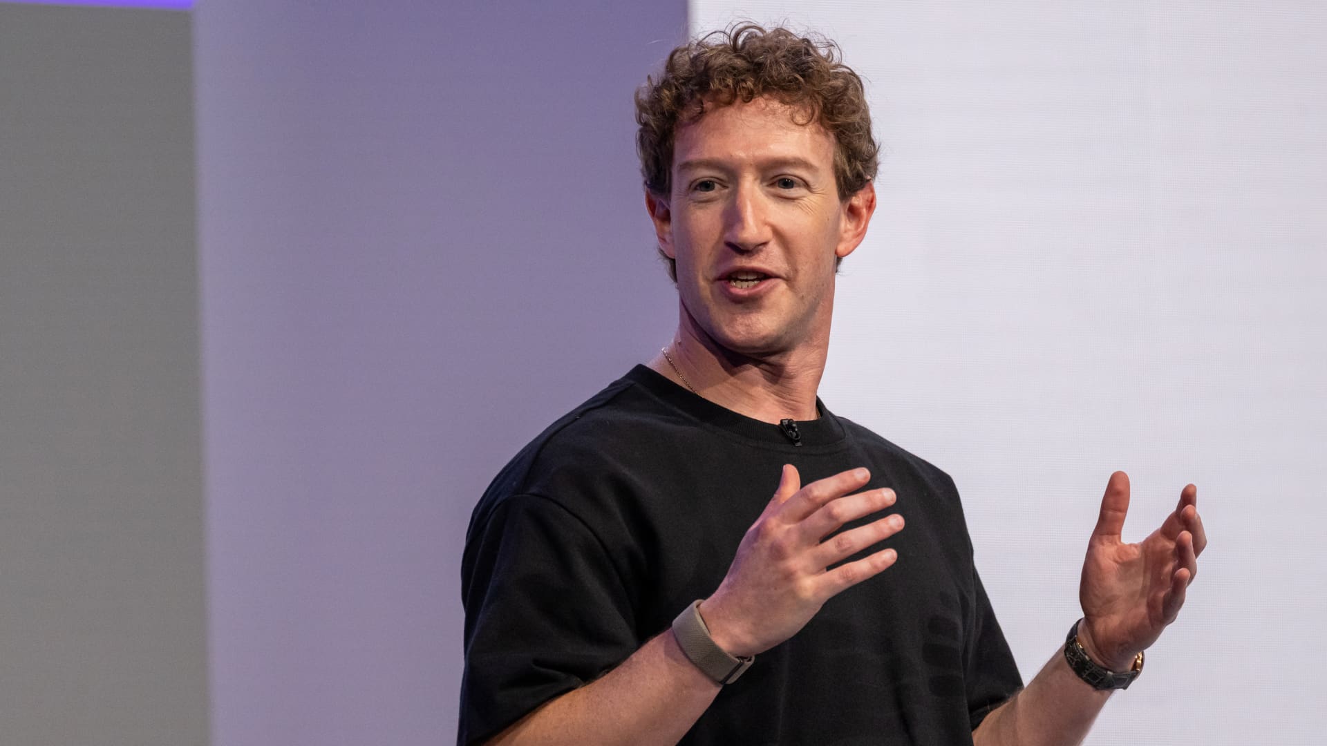 Meta creates non-voting shares in Zuckerberg California wealth-tax arrangement