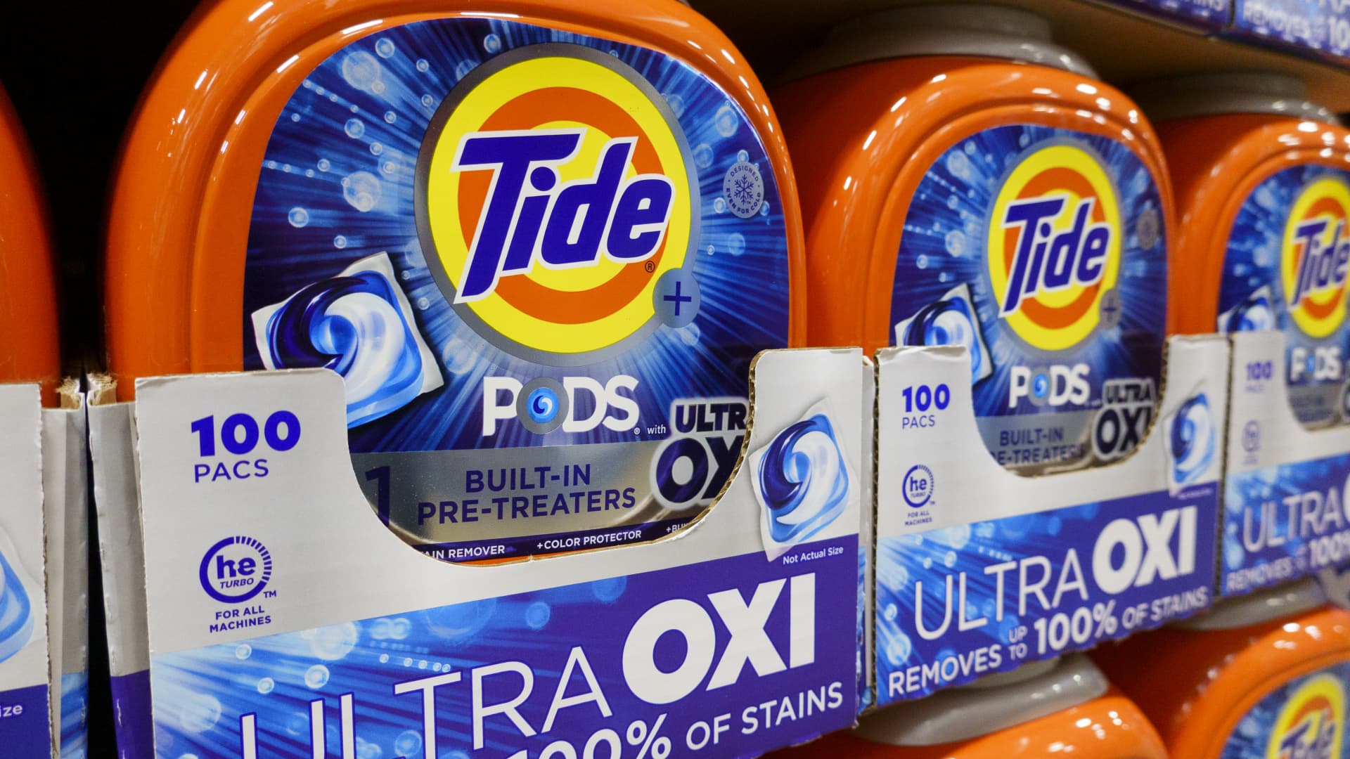 Procter & Gamble earnings beat, but revenue misses as volume stays flat