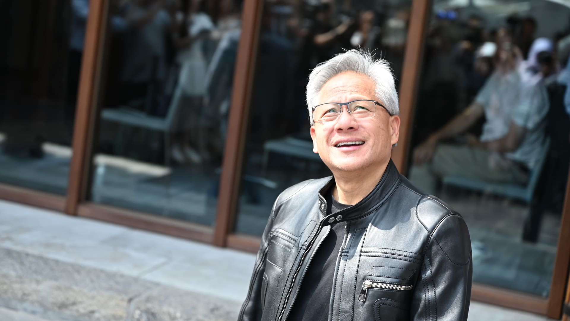 Nvidia H200 chip shipments to China have resumed at a small scale