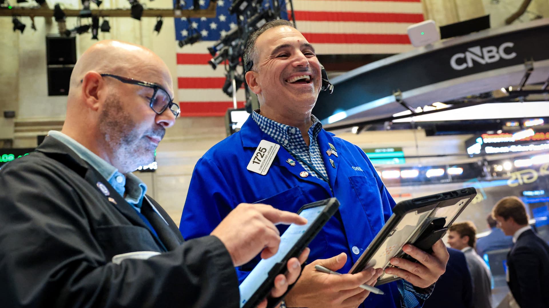 S&P 500 options surge coincides with record call trading and a lower VIX