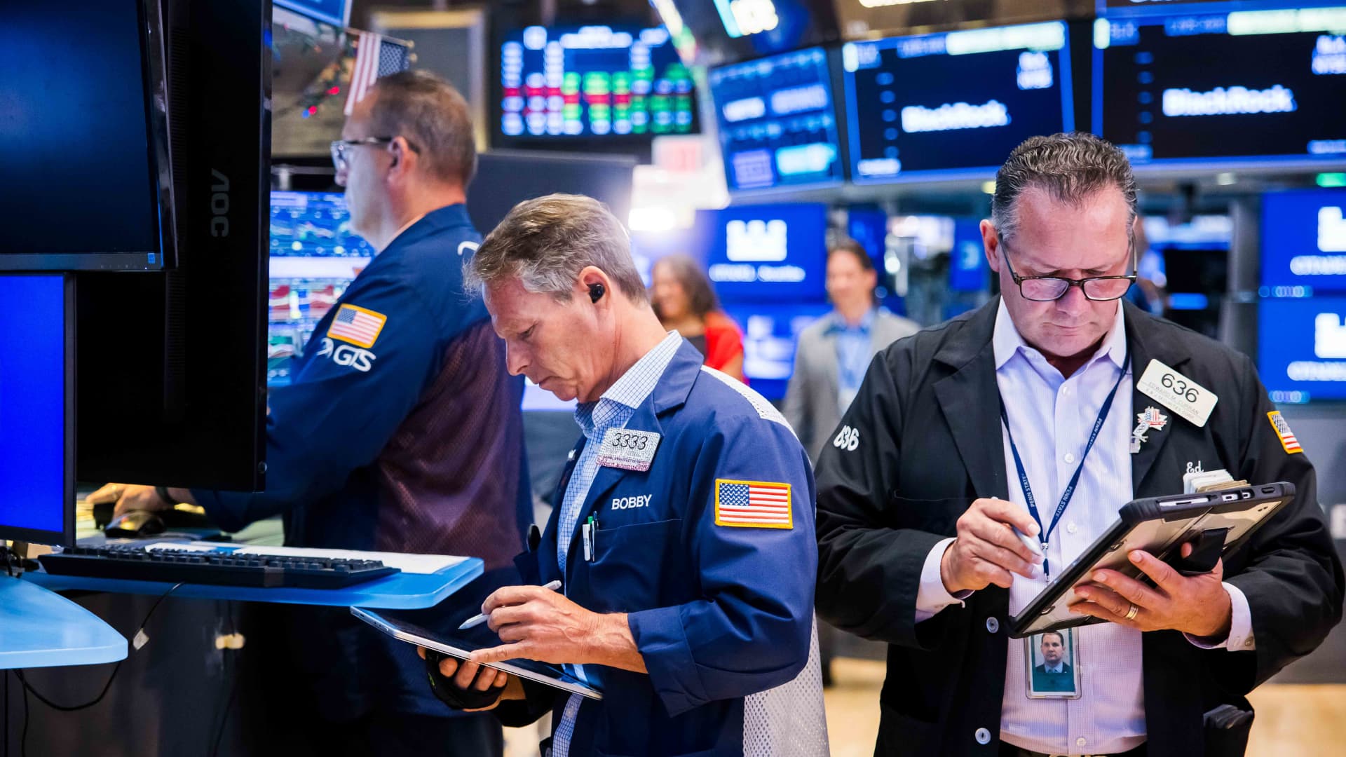 AI split Cramer club holdings as cyber stocks surged and Intel slipped