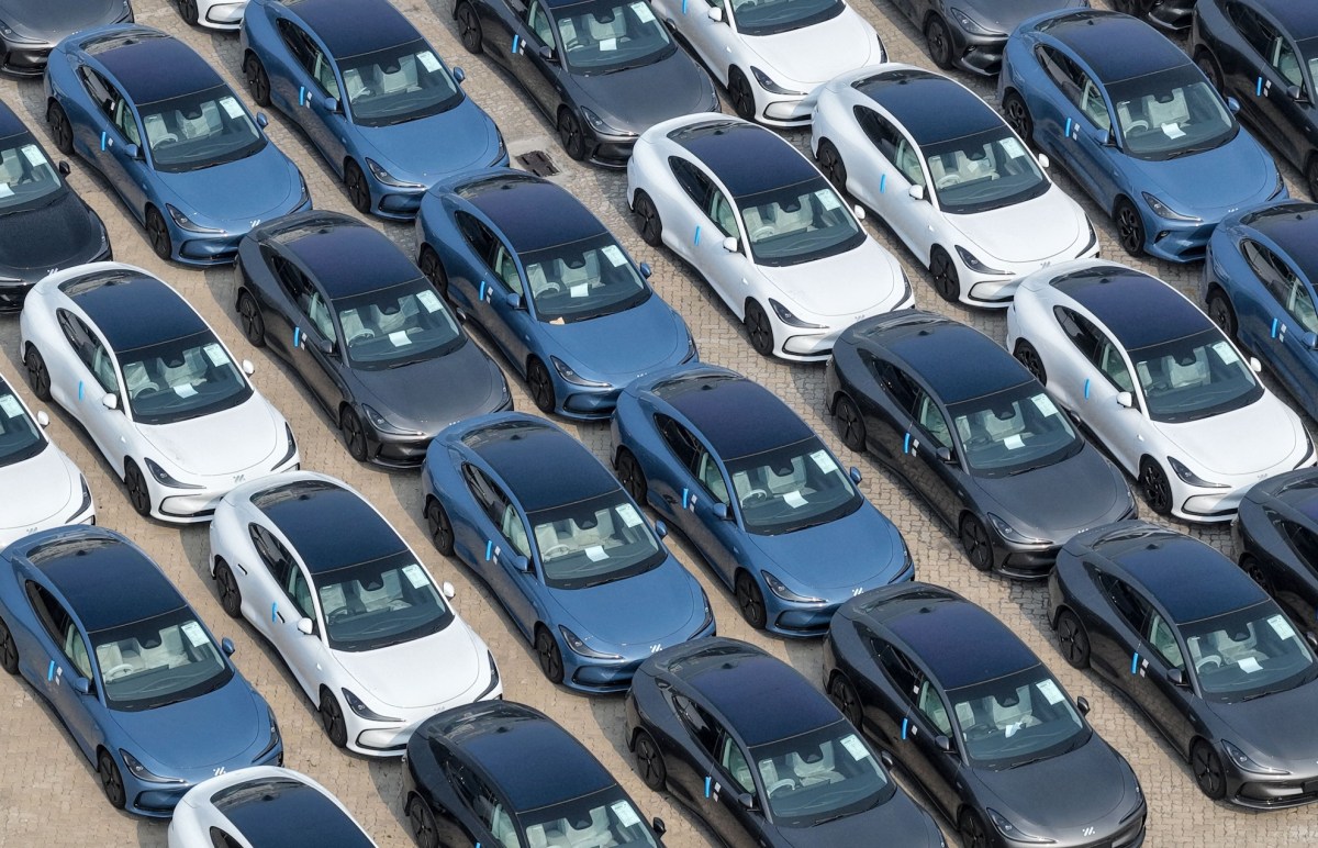 Tesla pushes back Cybercab, Semi and Megapack scale-up as costs rise