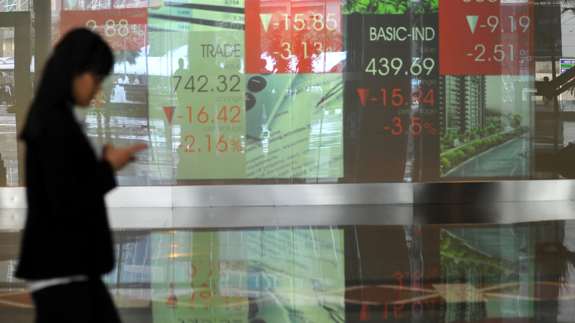 Indonesian stocks enter bull market after five-year low