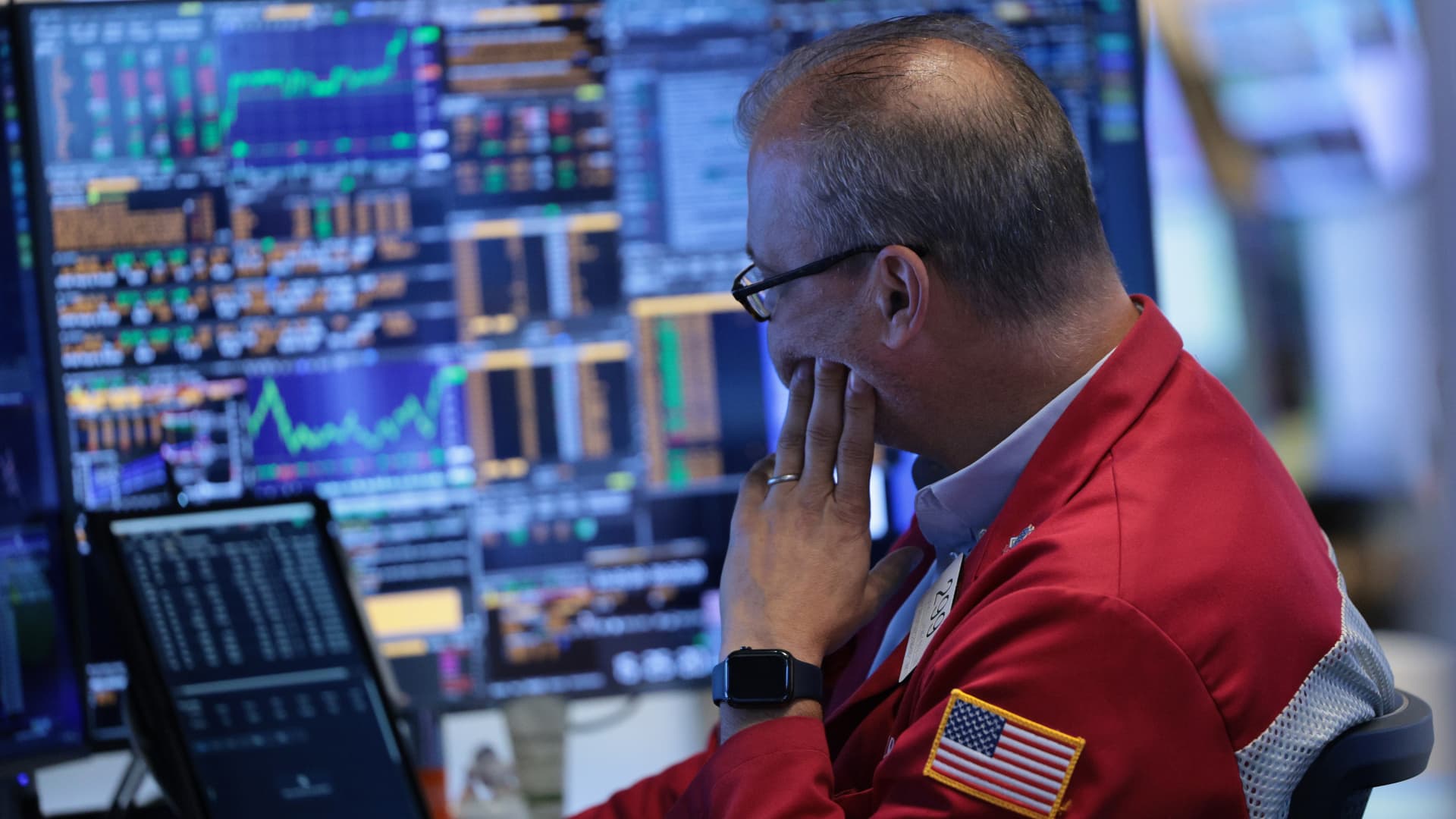 Meta and Apple bullish case persists as inflation fears weigh on stocks