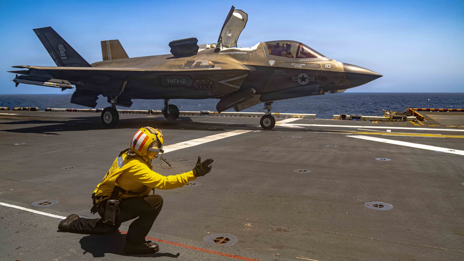 U.S. hits Iranian targets as Hormuz port blockade resumes