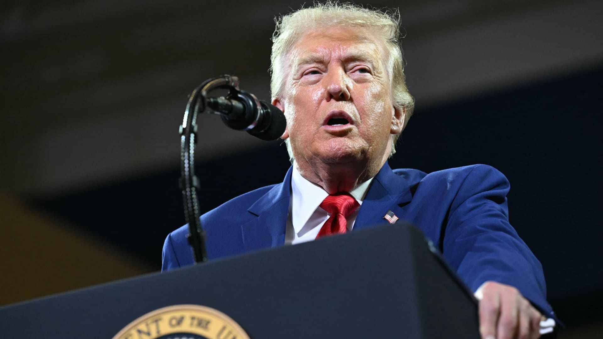 Trump steps up ‘communist’ attacks on Democrats before 2026 midterms
