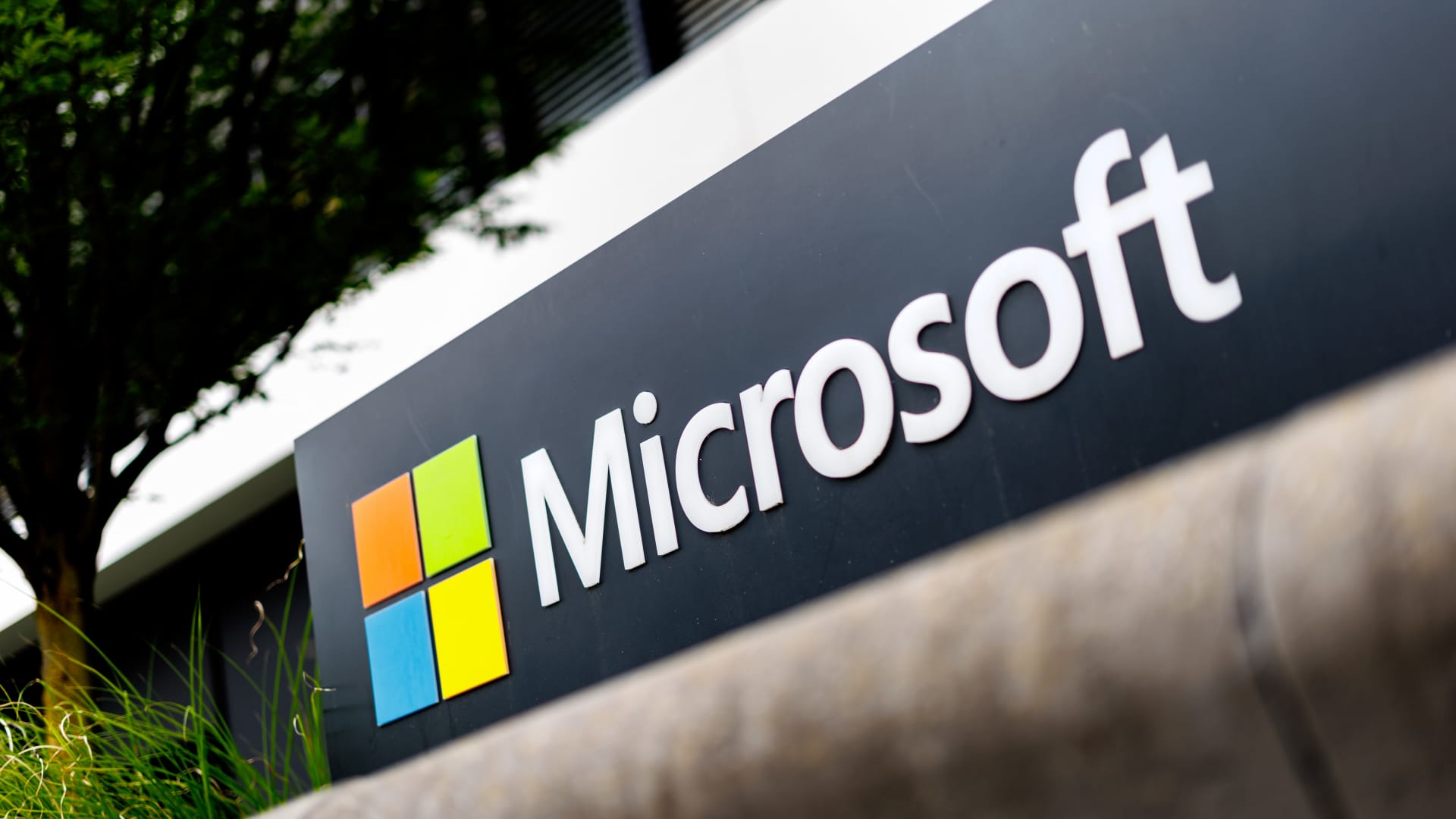 Microsoft, Meta AI capex takes center stage after Fed holds rates