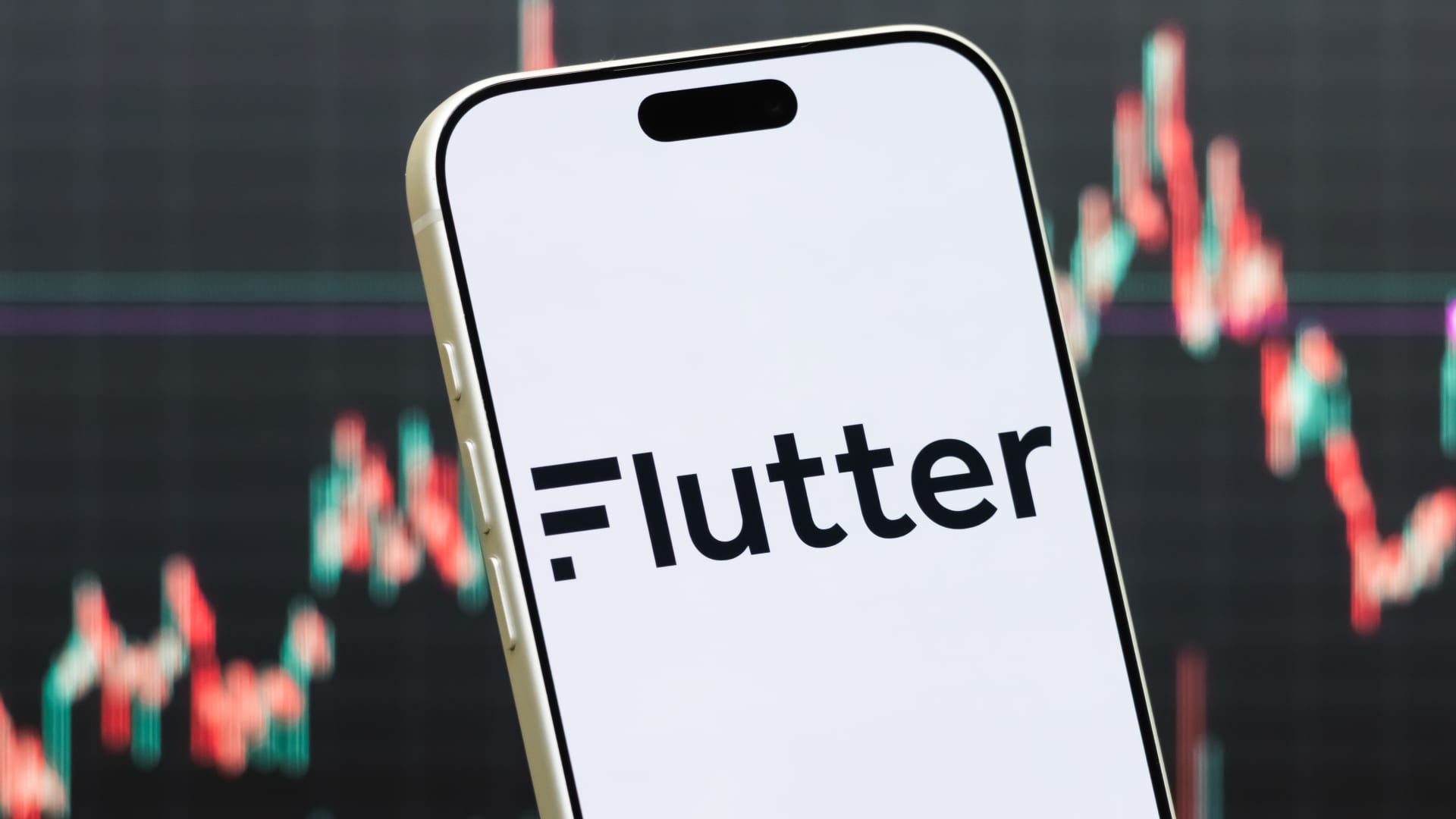 Flutter earnings CEO change sends shares down 13% after outlook cut