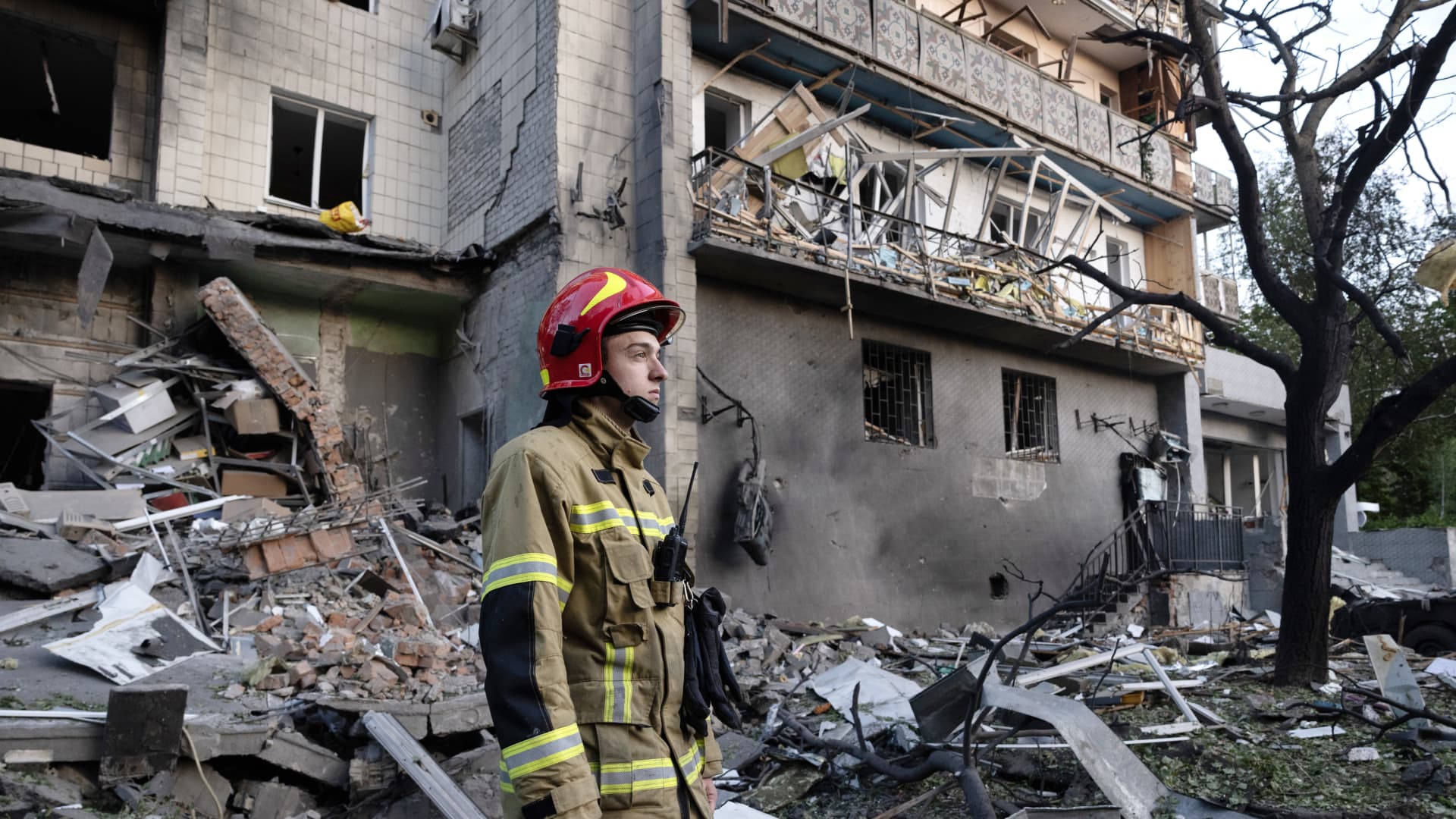Russia strikes Kyiv as NATO warns Moscow against Baltic move