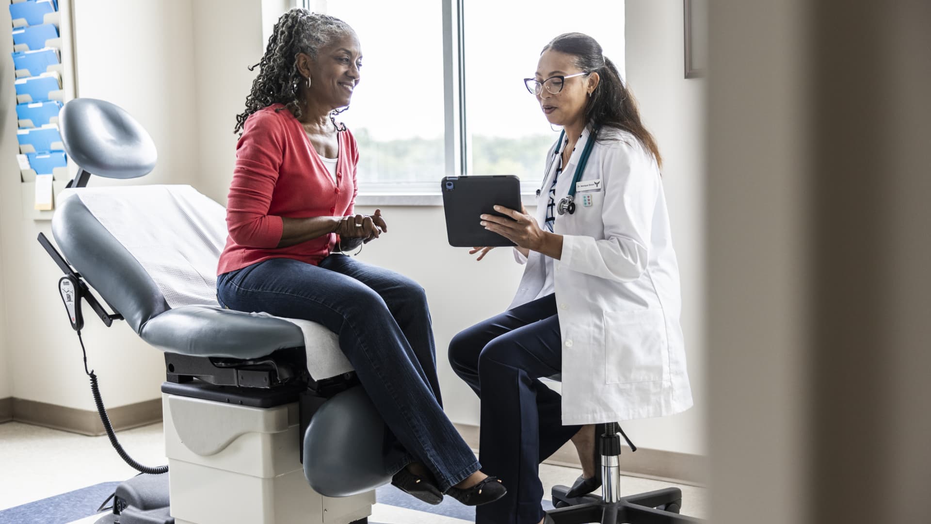 Fidelity puts 2026 retiree health costs at $185,500
