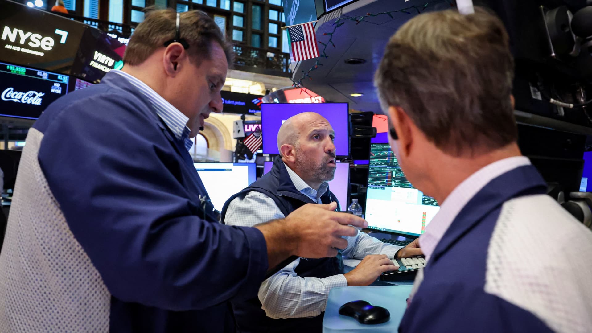 Oil prices and stocks: Brent above $100 forces war risk back into markets