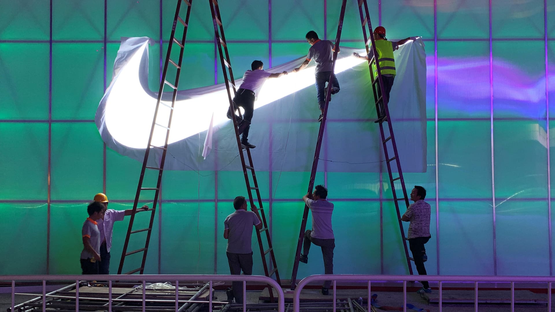 Nike China sales fall 30% as local sneaker rivals gain ground