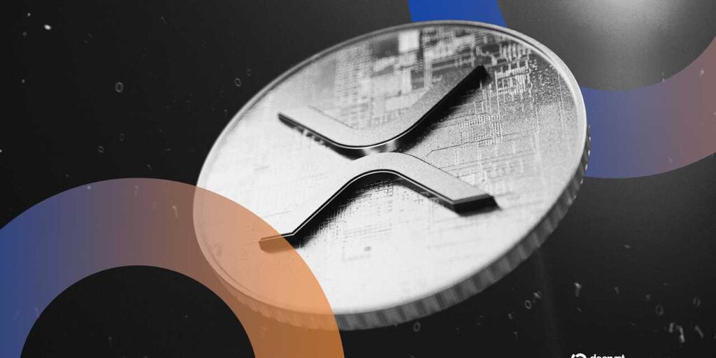 XRP price weakens as Senate delays CLARITY Act vote