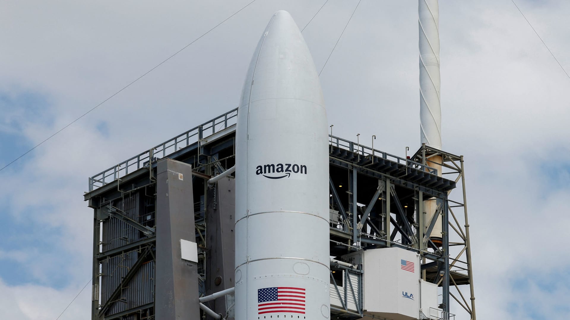 Amazon direct-to-device satellites plan seeks FCC approval